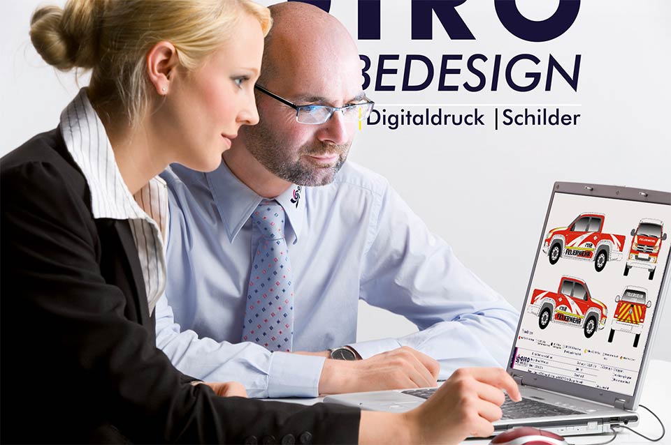 Beratungsgespräch für Fahrzeugwerbung